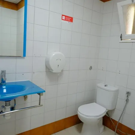 Paradise Hostel *