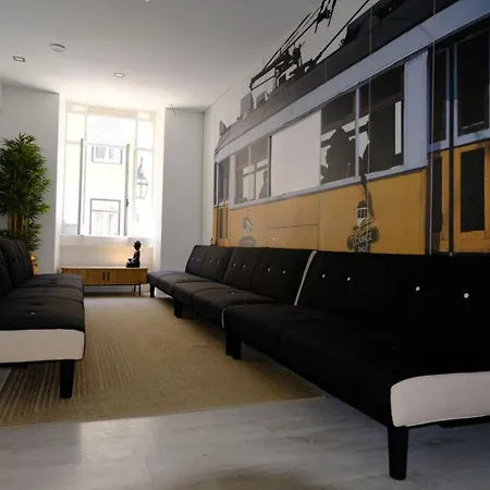 Paradise Hostel *