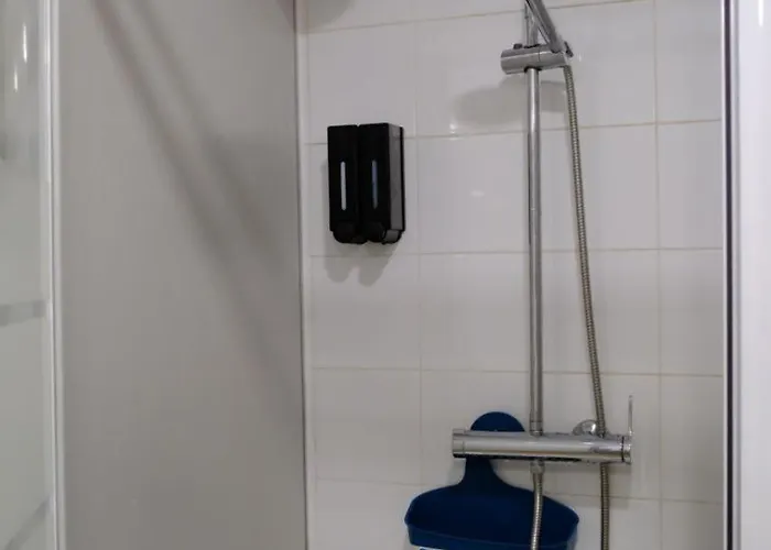 Paradise بيت شباب Lisboa