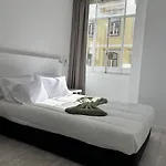 بيت شباب Paradise